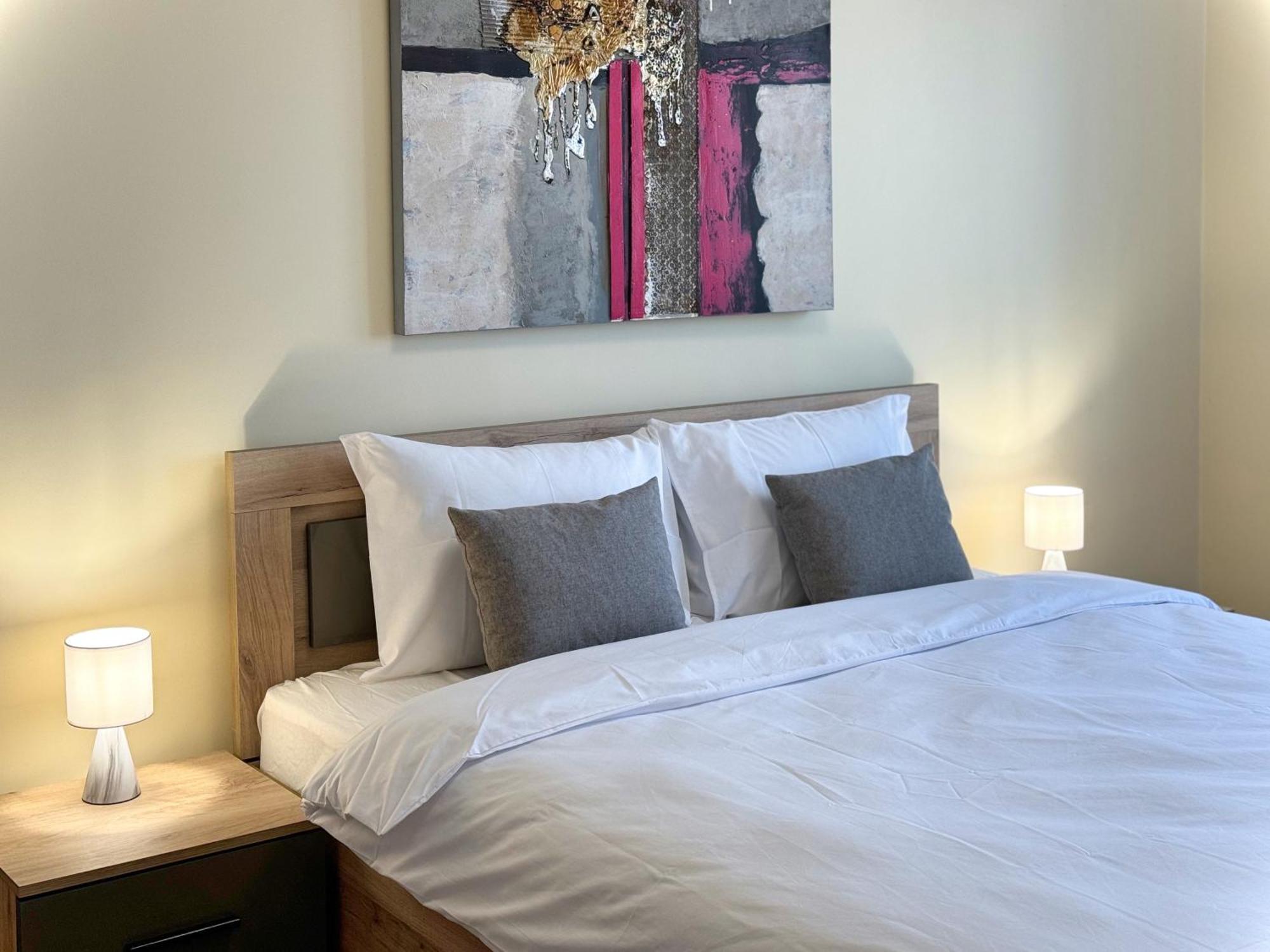 Restful Apartment For 4 Guests In Burgas City Eksteriør billede